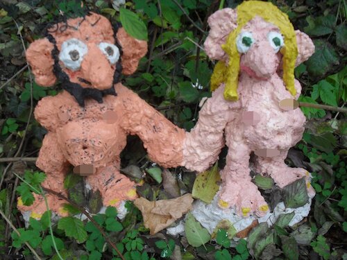 Cartoon: Troll Couple - Troll Pärchen (medium) by Schimmelpelz-pilz tagged troll,trolls,trolle,paar,pärchen,myth,mythology,myths,mythologie,sagen,sage,fantasy,phantasie,kreatur,kreaturen,creature,creatures,oberflächlichkeit,oberflächlich,ugly,ugliness,hässlich,makel,aussehen,looks,schönheit,schön,schönheitsideal,beauty,love,lovers,liebe