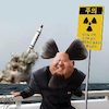 Cartoon: Nuclear Warhead (small) by Bart van Leeuwen tagged kim,jong,un,north,korea,missile,trump