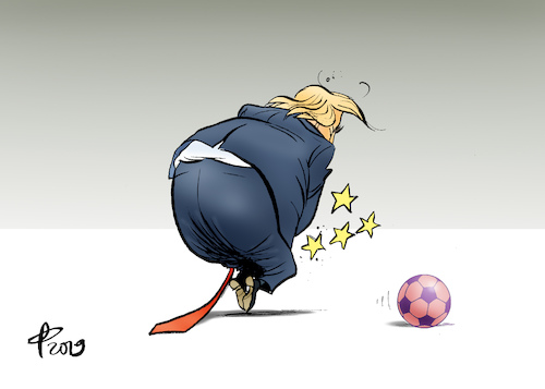 Cartoon: Rapinoe (medium) by Paolo Calleri tagged usa,sport,fussball,frauen,mannschaftskapitaenin,megan,rapinoe,kritik,us,praesident,donald,trump,weisses,haus,politik,weltmeisterinnen,wm,frankreich,nationalmannschaft,ausgrenzung,homosexuelle,farbige,migranten,team,karikatur,cartoon,paolo,calleri,usa,sport,fussball,frauen,mannschaftskapitaenin,megan,rapinoe,kritik,us,praesident,donald,trump,weisses,haus,politik,weltmeisterinnen,wm,frankreich,nationalmannschaft,ausgrenzung,homosexuelle,farbige,migranten,team,karikatur,cartoon,paolo,calleri