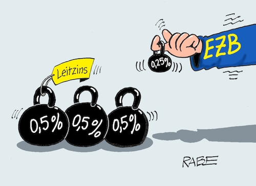 Cartoon: BeHantlung (medium) by RABE tagged ezb,leitzins,erhöhung,inflation,rabe,ralf,böhme,cartoon,karikatur,pressezeichnung,farbcartoon,tagescartoon,lkw,truck,tieflader,pkw,eu,euroraum,brüssel,eurozone,frankfurt,prozentpunkte,gewichte,hanteln,fitness,muckibude,armheben,finger,ezb,leitzins,erhöhung,inflation,rabe,ralf,böhme,cartoon,karikatur,pressezeichnung,farbcartoon,tagescartoon,lkw,truck,tieflader,pkw,eu,euroraum,brüssel,eurozone,frankfurt,prozentpunkte,gewichte,hanteln,fitness,muckibude,armheben,finger