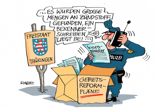 Cartoon: Gebietsreform (medium) by RABE tagged gemeinden,städte,landkreise,gebietsreform,thüringen,innenminister,poppenhäger,spd,rot,grün,rabe,ralf,böhme,cartoon,karikatur,pressezeichnung,farbcartoon,tagescartoon,polizei,zündstoff,bekennerschreiben,kreisfreiheit,thüringen,gebietsreform,landkreise,städte,gemeinden,innenminister,poppenhäger,spd,rot,grün,rabe,ralf,böhme,cartoon,karikatur,pressezeichnung,farbcartoon,tagescartoon,polizei,zündstoff,bekennerschreiben,kreisfreiheit