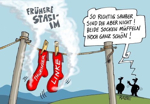 Cartoon: Gestank (medium) by RABE tagged thüringen,landtagswahl,koalitionsgespräche,ramelow,linke,ministerpräsident,lieberknecht,cdu,rot,rotrot,grün,grüne,rabe,ralf,böhme,cartoon,karikatur,pressezeichnung,farbcartoon,tagescartoon,socken,wäscheleine,gestank,müffeln,stasi,im,ddr,unrechtsstaat,sed,nachfolger,spitzel,sauber,thüringen,landtagswahl,koalitionsgespräche,ramelow,linke,ministerpräsident,lieberknecht,cdu,rot,rotrot,grün,grüne,rabe,ralf,böhme,cartoon,karikatur,pressezeichnung,farbcartoon,tagescartoon,socken,wäscheleine,gestank,müffeln,stasi,im,ddr,unrechtsstaat,sed,nachfolger,spitzel,sauber