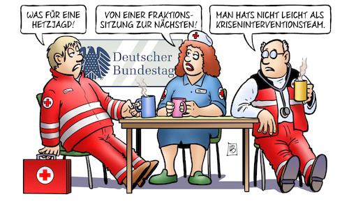 Cartoon: Fraktionskrisen (medium) by Harm Bengen tagged fraktionskrisen,hetzjagd,fraktionssitzung,kriseninterventionsteam,arzt,sanitäter,krankenschwester,bundestagswahl,ergebnis,wahlergebnis,harm,bengen,cartoon,karikatur,fraktionskrisen,hetzjagd,fraktionssitzung,kriseninterventionsteam,arzt,sanitäter,krankenschwester,bundestagswahl,ergebnis,wahlergebnis,harm,bengen,cartoon,karikatur