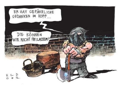 Cartoon: Gefährliche Gedanken (medium) by Kostas Koufogiorgos tagged raf,klar,koehler,raf,klar,koehler,begnadigung,kommunimsus,revolutionäre,terrorismus,anarchie,gericht,juristik,deutschland,henker,axt,köpfen,gedanken,informationen,gefahr,wissen,transparenz,öffentlich