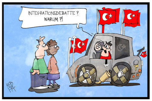 Cartoon: Integrationsdebatte (medium) by Kostas Koufogiorgos tagged karikatur,koufogiorgos,illustration,cartoon,integration,debatte,tuerkei,deutschland,fahne,flagge,patriotismus,karikatur,koufogiorgos,illustration,cartoon,integration,debatte,tuerkei,deutschland,fahne,flagge,patriotismus