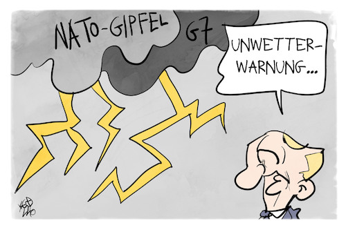 Cartoon: Unwetterwarnung für Putin (medium) by Kostas Koufogiorgos tagged karikatur,koufogiorgos,nato,putin,russland,gewitter,unwetterwarnung,karikatur,koufogiorgos,nato,putin,russland,gewitter,unwetterwarnung