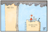 Cartoon: Die Bauindustrie boomt (small) by Kostas Koufogiorgos tagged karikatur,koufogiorgos,illustration,cartoon,bauindustriw,bauboom,miete,preise,wirtschaft
